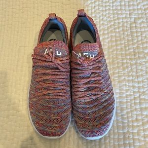 APL Techloom Wave Size 9.5 Women’s
